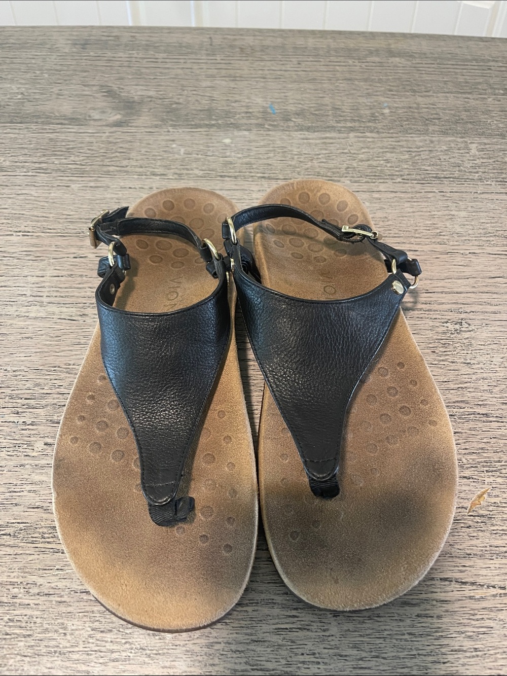 Vionic Kirra Black Leather Slingback Comfort Thong Buckle Sandal Women’s Size 8. - Picture 1 of 6